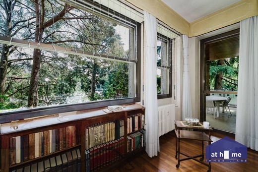 Appartement à Monza, Provincia di Monza e della Brianza