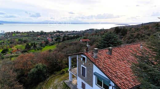 Willa w Passignano sul Trasimeno, Provincia di Perugia