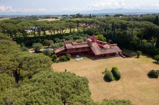 Villa in Rome, Latium