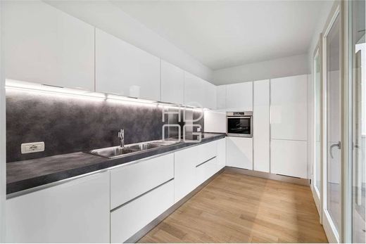 Piso / Apartamento en Desenzano del Garda, Provincia di Brescia