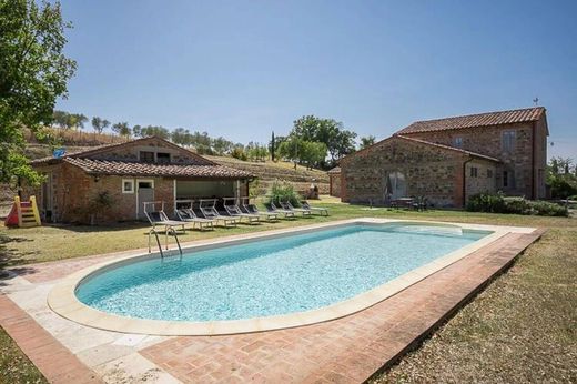 Villa a Sarteano, Siena