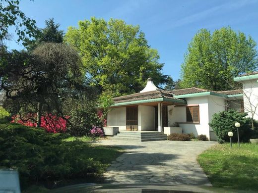 Villa in Carate Brianza, Province of Monza and Brianza