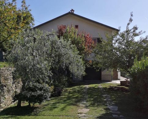 Villa in Cogorno, Genua