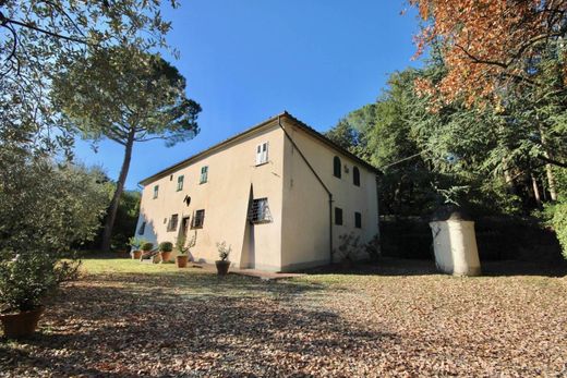 Casa de campo en Serravalle Pistoiese, Provincia di Pistoia