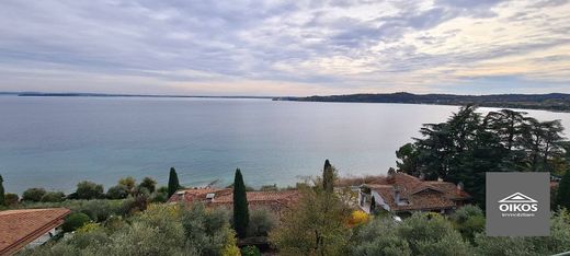 빌라 / Padenghe sul Garda, Provincia di Brescia