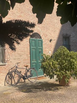 Villa in Piacenza, Provincia di Piacenza