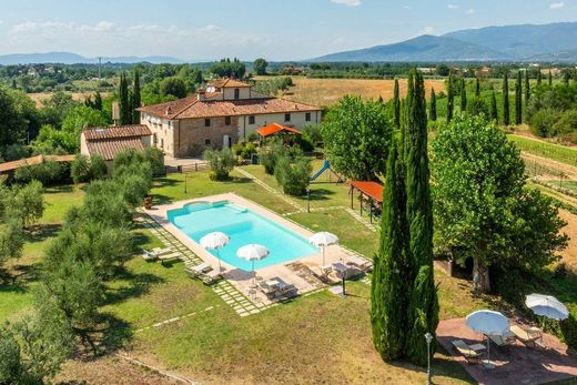 Villa Laterina, Arezzo ilçesinde