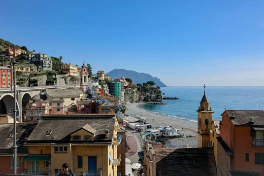 Villa a Sori, Genova