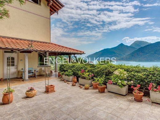 Villa en San Siro, Provincia di Como