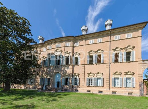 Residential complexes in Finale Emilia, Provincia di Modena