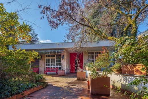 Villa in Milan, Lombardy