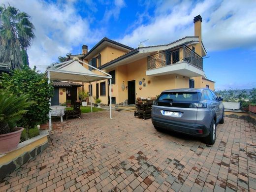 Villa in Marino, Rome