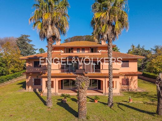 Villa - Roma, Lazio