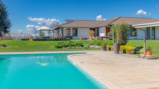 Villa Parè, Como ilçesinde