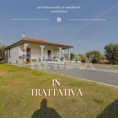 Villa in Formello, Rome
