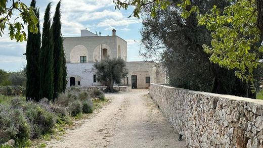 منزل ريفي ﻓﻲ Ostuni, Provincia di Brindisi