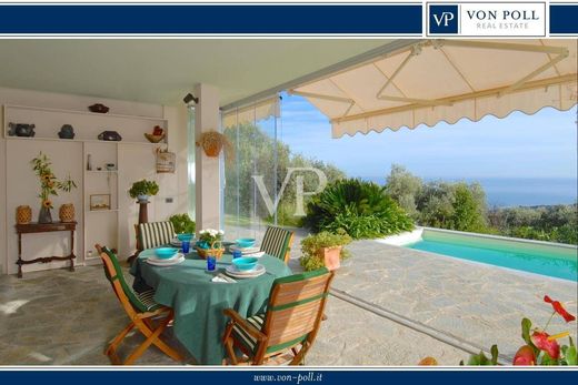 Villa in Varazze, Provincia di Savona