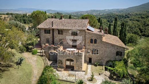 Country House in Piegaro, Provincia di Perugia