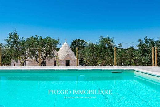 Вилла, Locorotondo, Bari
