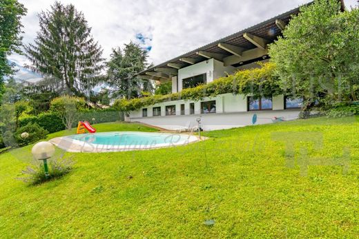 Villa in Carate Brianza, Province of Monza and Brianza