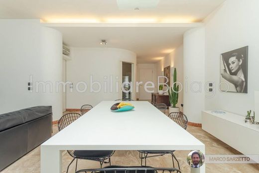 Apartment / Etagenwohnung in Treviso, Provincia di Treviso