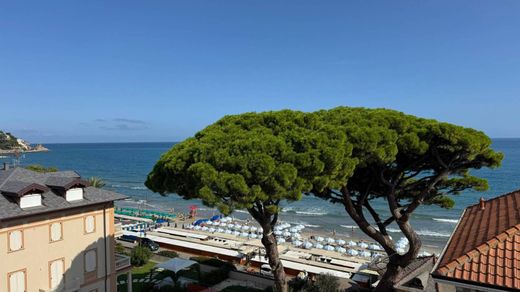 Квартира, Alassio, Provincia di Savona