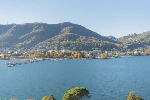 아파트 / 코모 호수, Provincia di Como