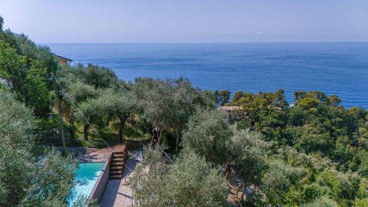 Villa in Chiavari, Provincia di Genova
