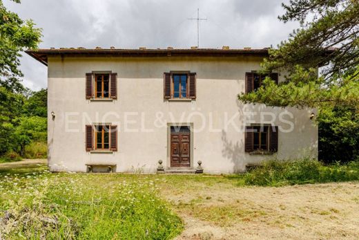 Villa in Pelago, Florence