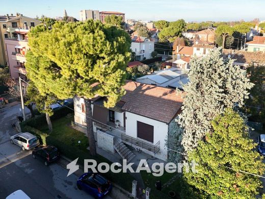 Villa in Fano, Pesaro-Urbino