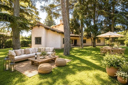 Villa in Rome, Latium