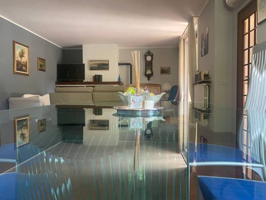 Villa in Piacenza, Provincia di Piacenza