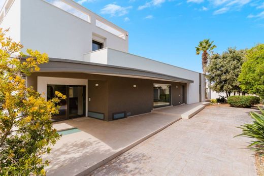 Villa in Bisceglie, Provincia di Barletta - Andria - Trani