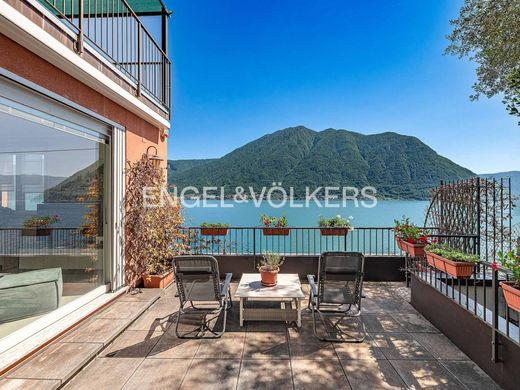 Villa - Colonno, Provincia di Como