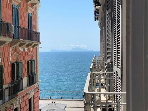 Apartamento - Nápoles, Campania