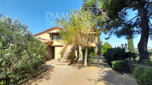 Country House in Cinigiano, Provincia di Grosseto