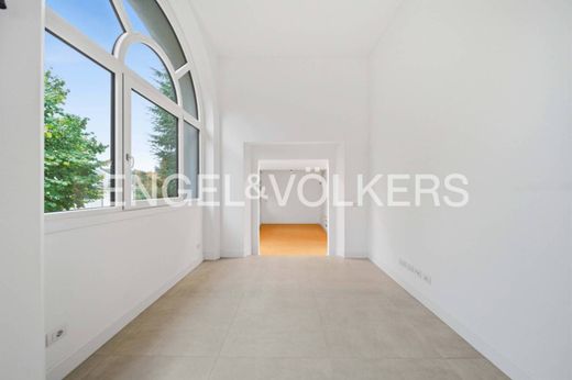 Квартира, Галларате, Provincia di Varese