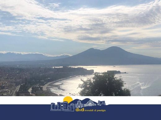 Piso / Apartamento en Nápoles, Napoles