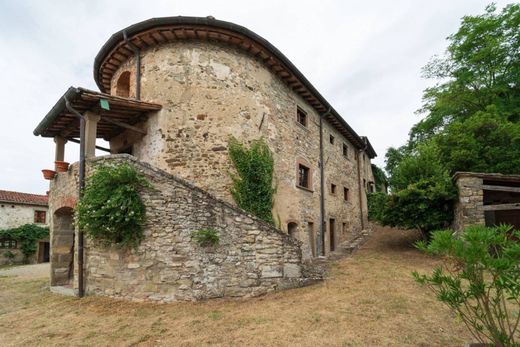 컨트리하우스 / Poppi, Province of Arezzo