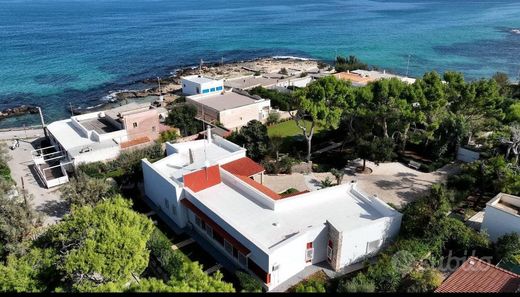 Villa in Mola di Bari, Bari