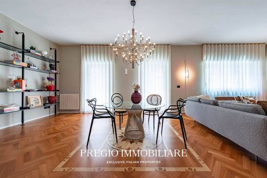 Appartamento a Bari, Puglia