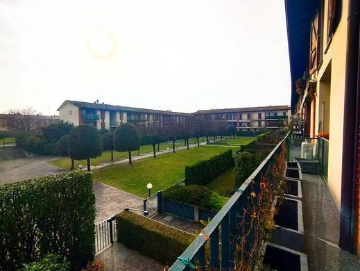 Luxury home in Bergamo, Provincia di Bergamo