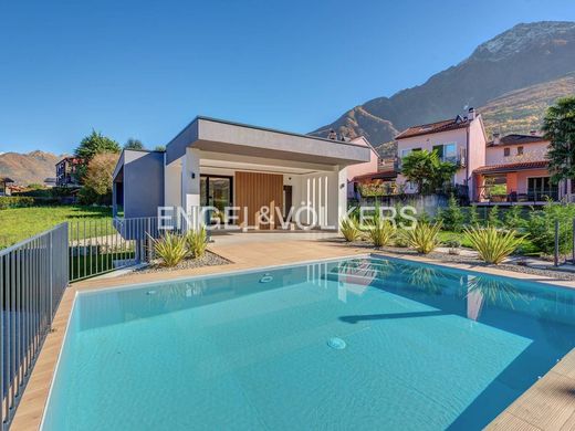 Villa à Colico, Provincia di Lecco