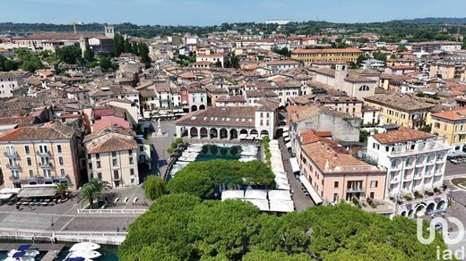 Penthouse in Desenzano del Garda, Provincia di Brescia