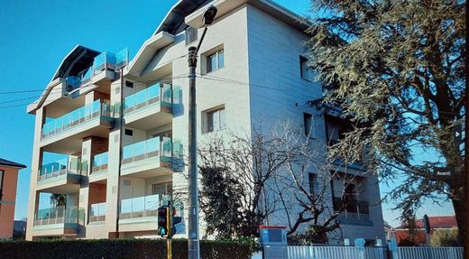 Penthouse in Paderno Dugnano, Milan