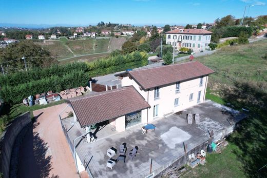 Villa en Vigliano d'Asti, Provincia di Asti