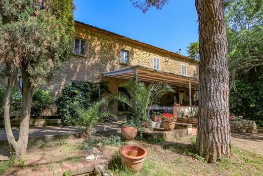 Country House in Montescudaio, Pisa