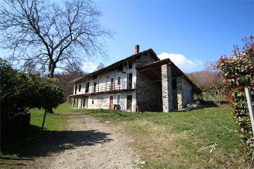 Landsitz in Nebbiuno, Provincia di Novara