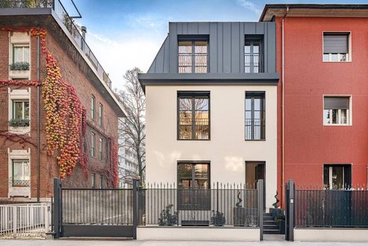 Villa in Milan, Lombardy