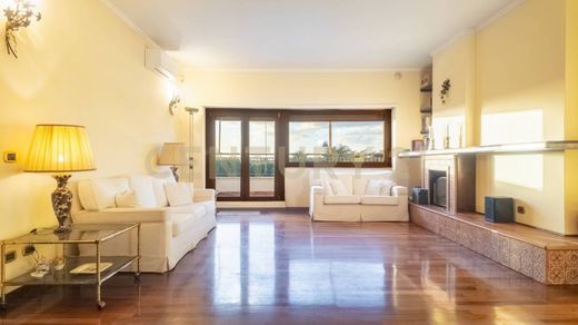 بنتهاوس ﻓﻲ روما, Lazio